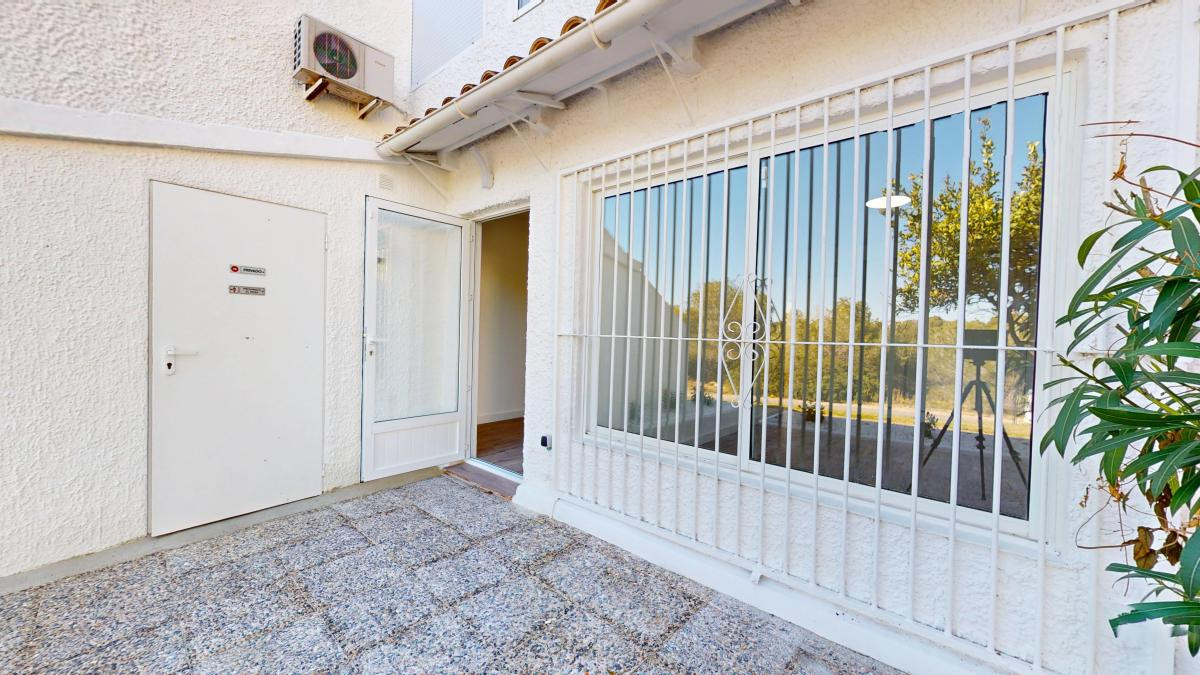 For sale - 2 Bedroom 1 Bathroom Apartment - Ground Floor Apartment in Orihuela - Villamartin  - Alicante
