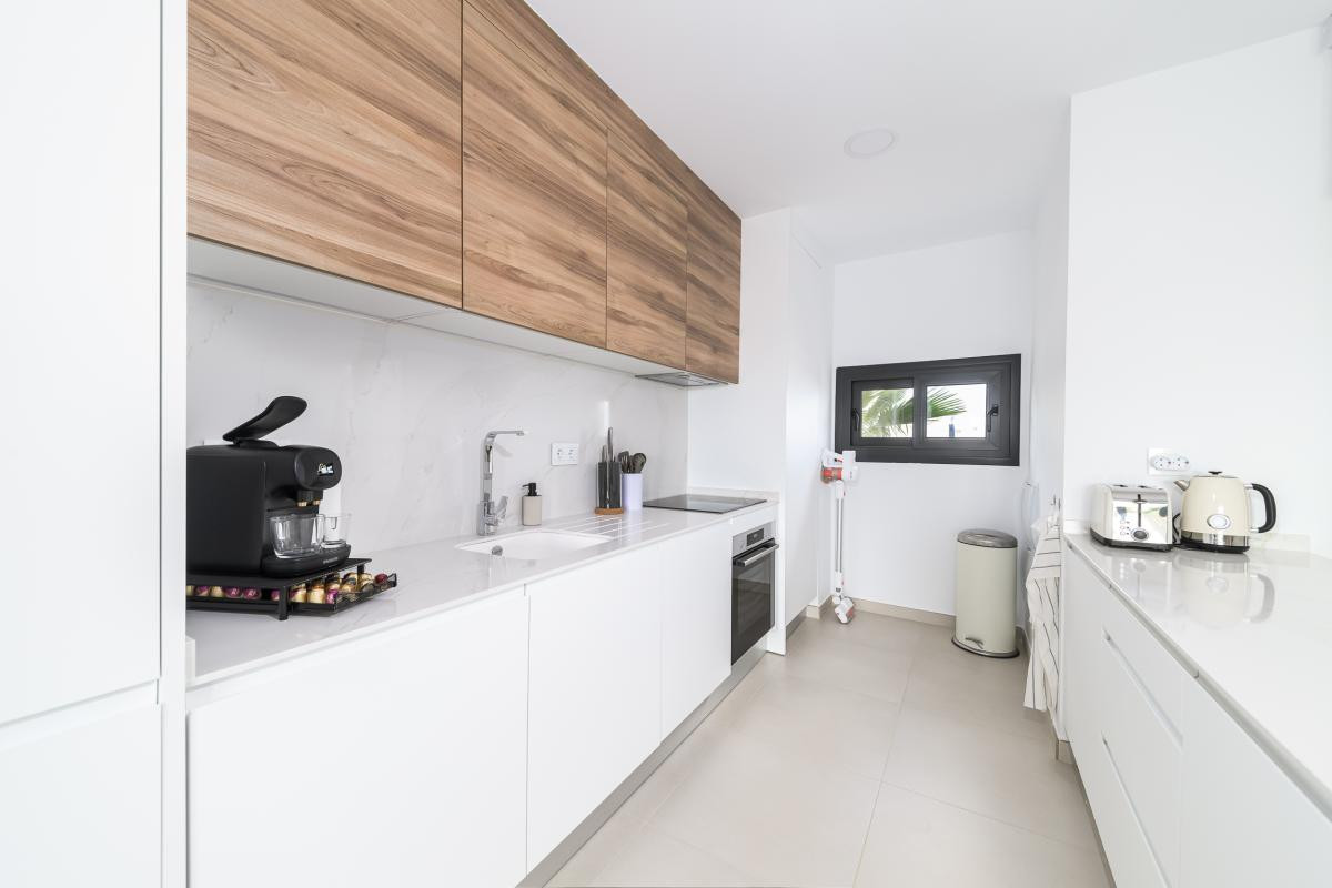 For sale - 3 Bedroom 2 Bathroom Apartment - Middle Floor Apartment in Pilar de la Horadada - Pilar de la Horadada Centro  - Alicante