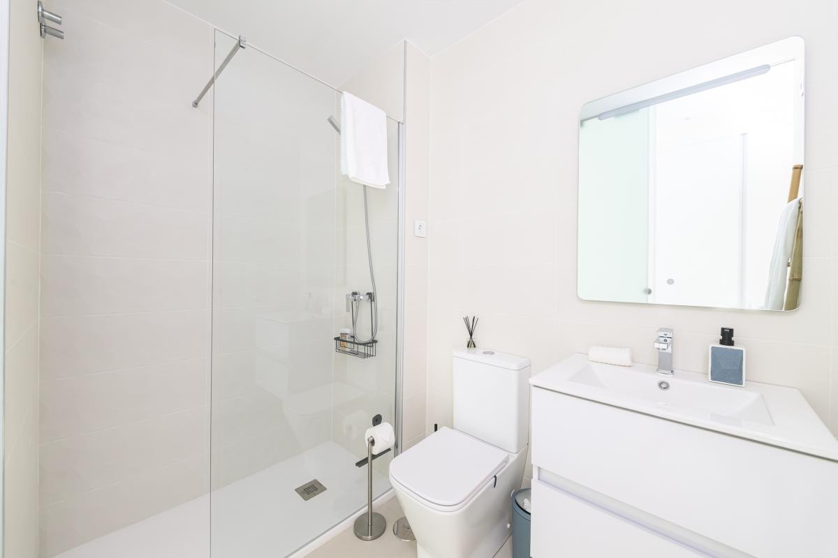 For sale - 3 Bedroom 2 Bathroom Apartment - Middle Floor Apartment in Pilar de la Horadada - Pilar de la Horadada Centro  - Alicante