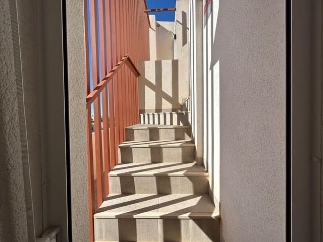 For sale - 2 Bedroom 2 Bathroom Apartment - Middle Floor Apartment in Pilar de la Horadada - Torre de la Horadada  - Alicante