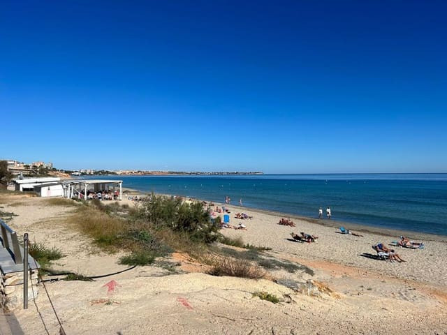 For sale - 2 Bedroom 2 Bathroom Apartment - Middle Floor Apartment in Pilar de la Horadada - Torre de la Horadada  - Alicante