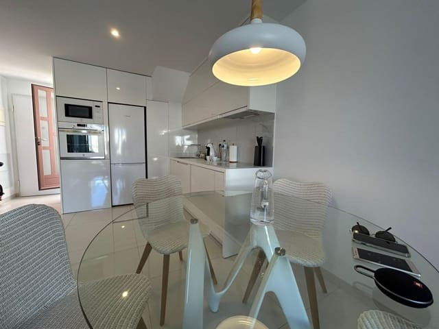 For sale - 2 Bedroom 2 Bathroom Apartment - Middle Floor Apartment in Pilar de la Horadada - Torre de la Horadada  - Alicante