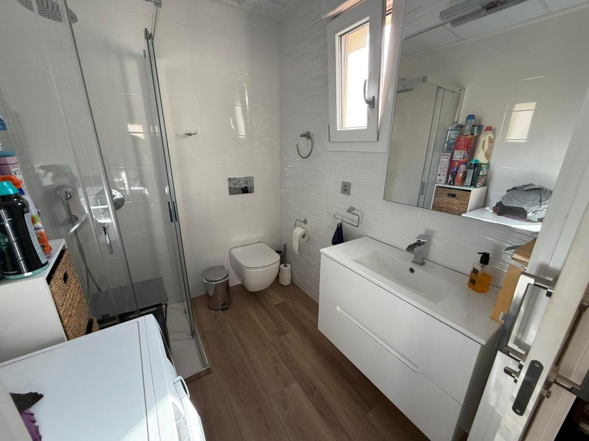 For sale - 3 Bedroom 3 Bathroom House - Detached Villa in Los Montesinos - Los Montesinos Centro  - Alicante