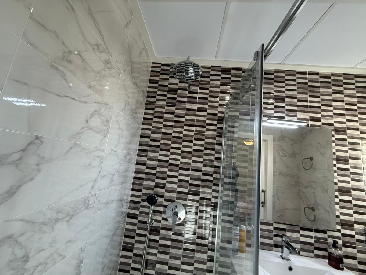 For sale - 3 Bedroom 3 Bathroom House - Detached Villa in Los Montesinos - Los Montesinos Centro  - Alicante