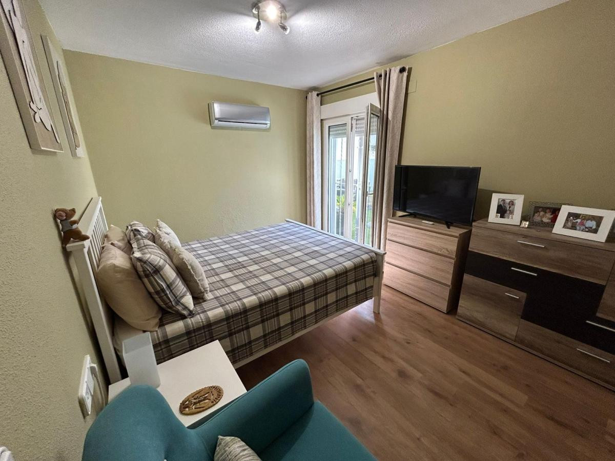 For sale - 3 Bedroom 3 Bathroom House - Detached Villa in San Miguel de Salinas - San Miguel de Salinas Centro  - Alicante