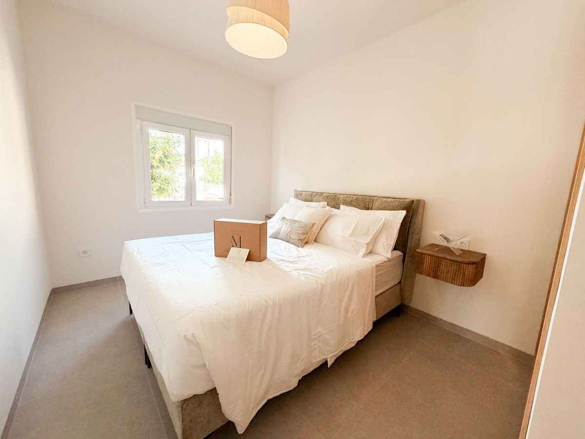 For sale - 2 Bedroom 2 Bathroom House - Detached Villa in Orihuela - Playa Flamenca  - Alicante