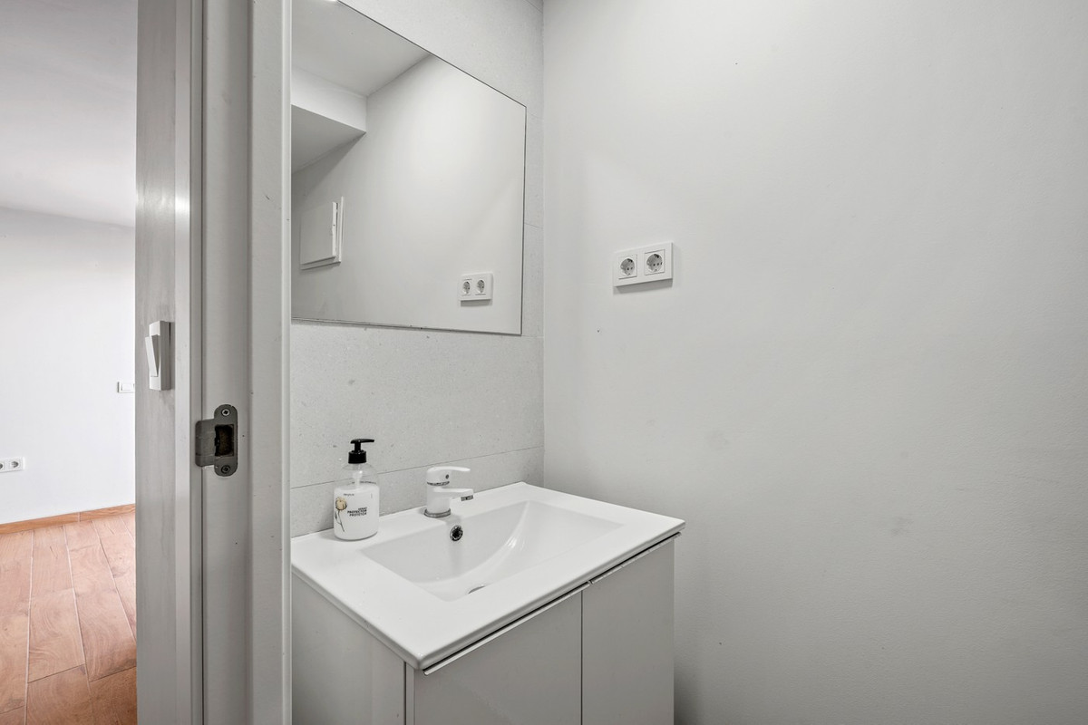 For sale - 3 Bedroom 1 Bathroom House - Detached Villa in Orihuela - Orihuela Costa  - Alicante