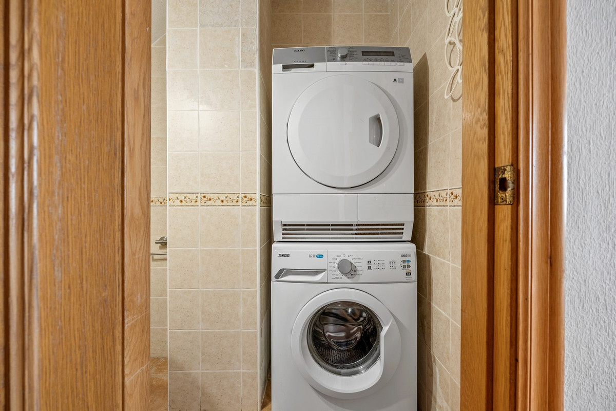 For sale - 3 Bedroom 1 Bathroom House - Detached Villa in Orihuela - Orihuela Costa  - Alicante