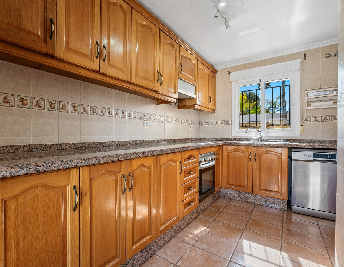 For sale - 3 Bedroom 1 Bathroom House - Detached Villa in Orihuela - Orihuela Costa  - Alicante