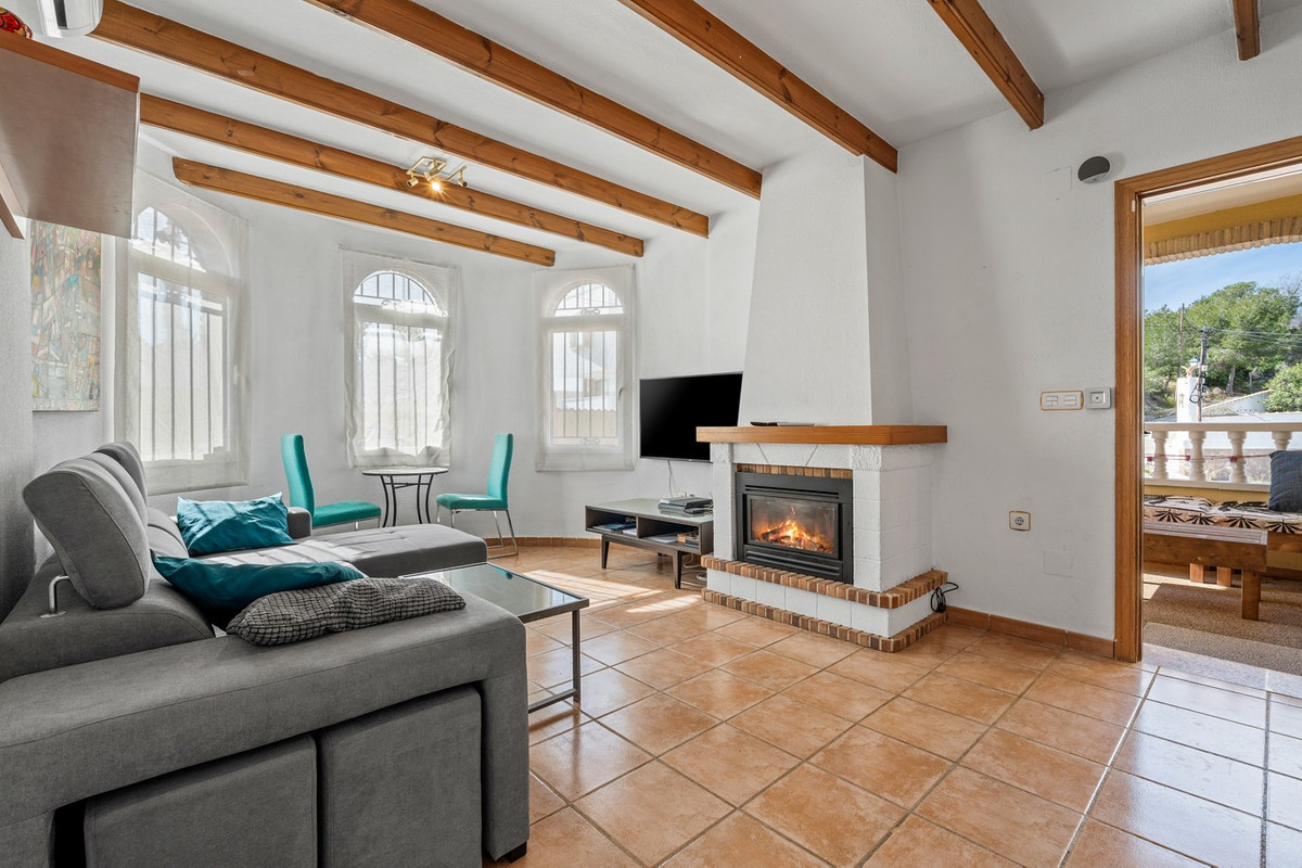 For sale - 3 Bedroom 1 Bathroom House - Detached Villa in Orihuela - Orihuela Costa  - Alicante