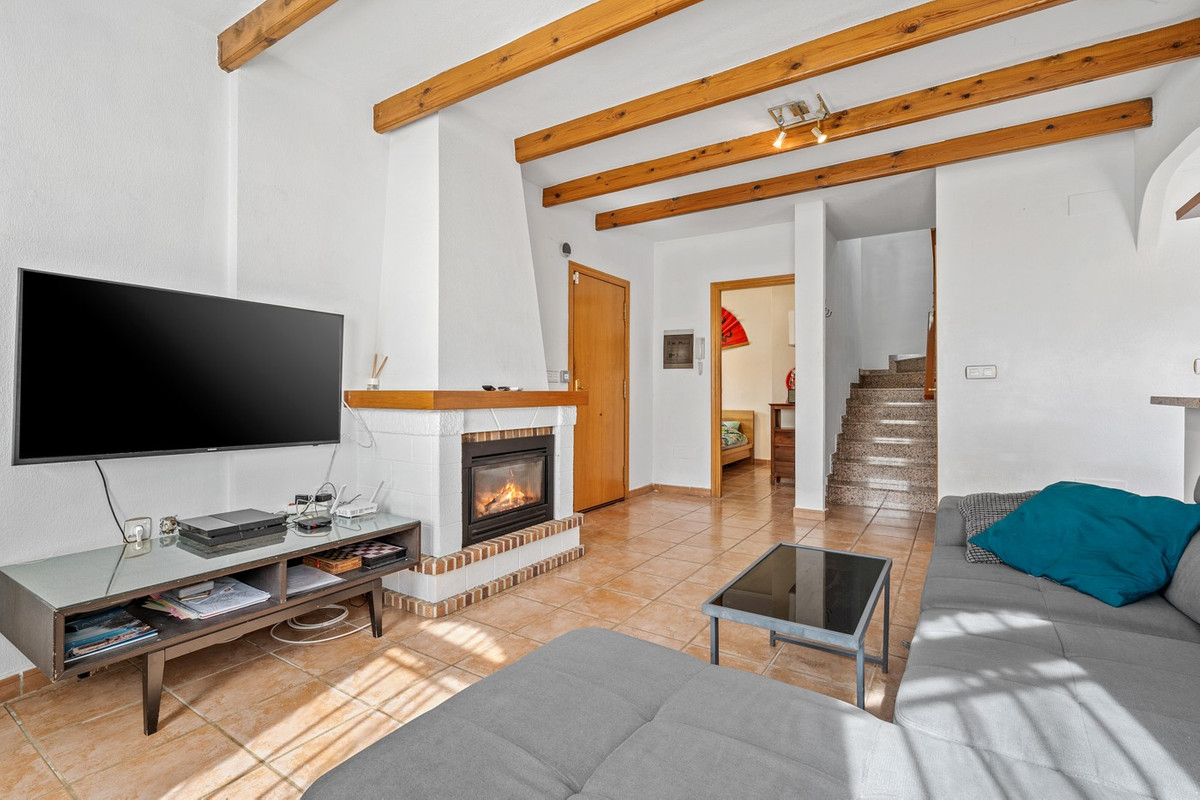 For sale - 3 Bedroom 1 Bathroom House - Detached Villa in Orihuela - Orihuela Costa  - Alicante