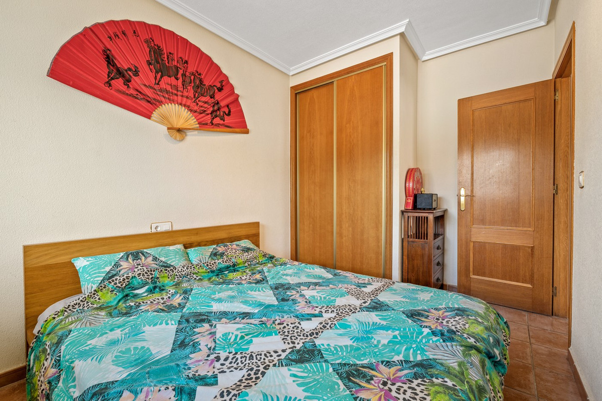 For sale - 3 Bedroom 1 Bathroom House - Detached Villa in Orihuela - Orihuela Costa  - Alicante