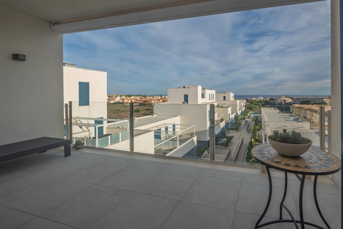For sale - 1 Bedroom 1 Bathroom Apartment - Middle Floor Apartment in Orihuela - Playa Flamenca  - Alicante