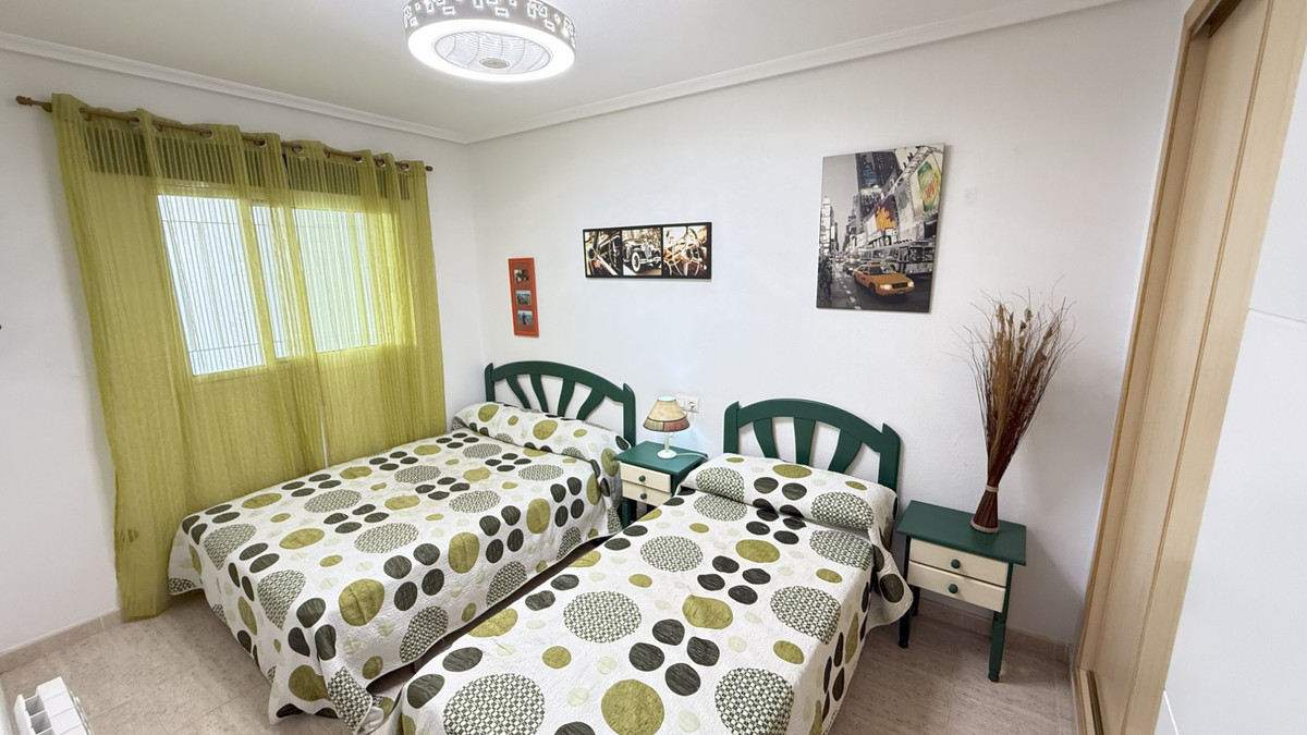 For sale - 2 Bedroom 1 Bathroom Apartment - Ground Floor Apartment in Orihuela - La Zenia  - Alicante