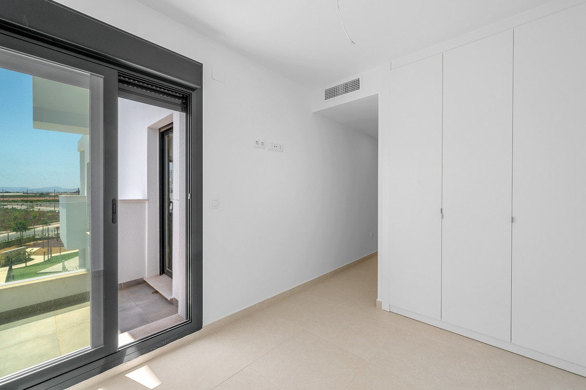 For sale - 2 Bedroom 2 Bathroom Apartment - Middle Floor Apartment in Torre-Pacheco - Santa Rosalia Lake and Life Resort  - Murcia