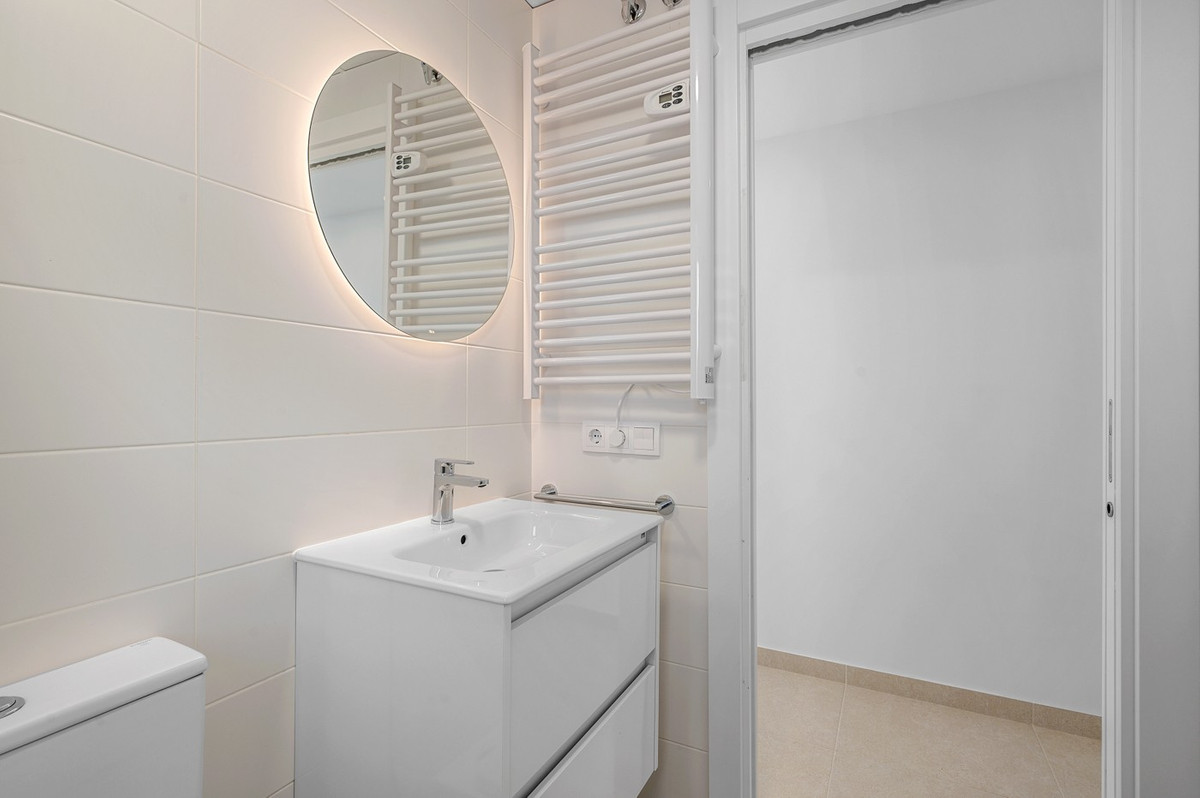 For sale - 2 Bedroom 2 Bathroom Apartment - Middle Floor Apartment in Torre-Pacheco - Santa Rosalia Lake and Life Resort  - Murcia