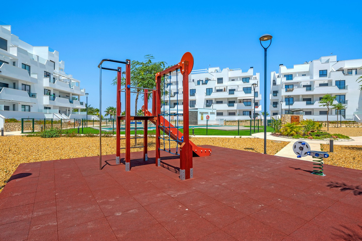 For sale - 2 Bedroom 2 Bathroom Apartment - Middle Floor Apartment in Torre-Pacheco - Santa Rosalia Lake and Life Resort  - Murcia