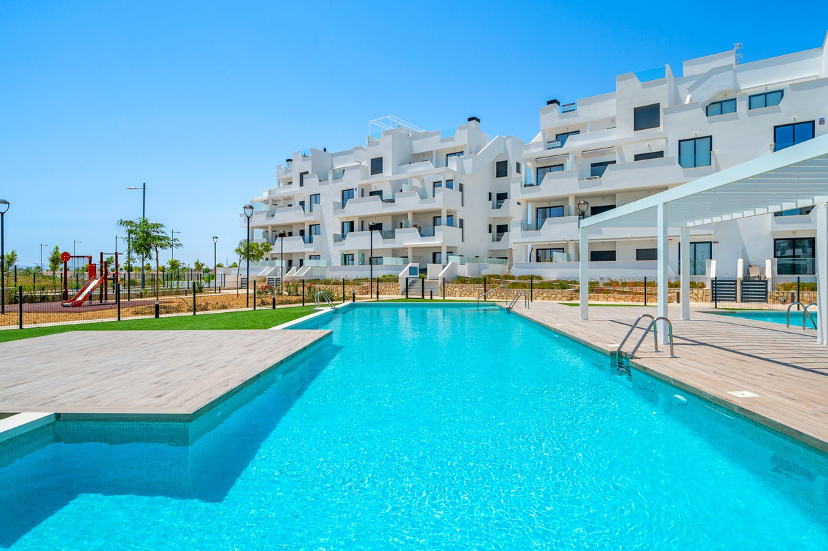 For sale - 2 Bedroom 2 Bathroom Apartment - Middle Floor Apartment in Torre-Pacheco - Santa Rosalia Lake and Life Resort  - Murcia