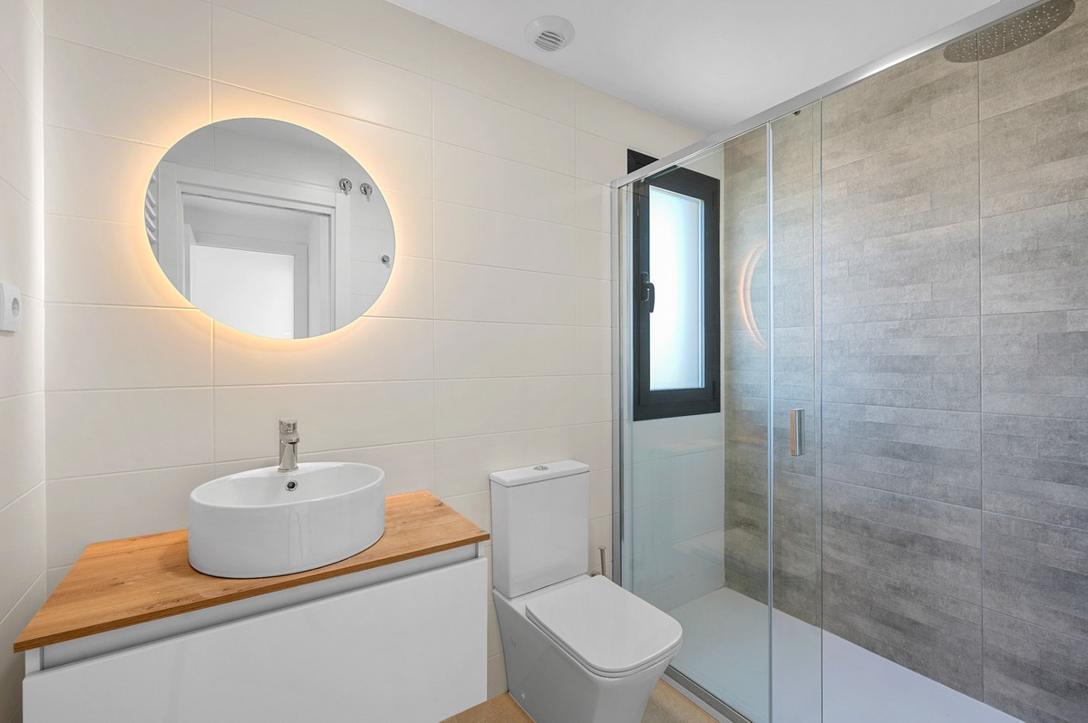For sale - 2 Bedroom 2 Bathroom Apartment - Middle Floor Apartment in Torre-Pacheco - Santa Rosalia Lake and Life Resort  - Murcia