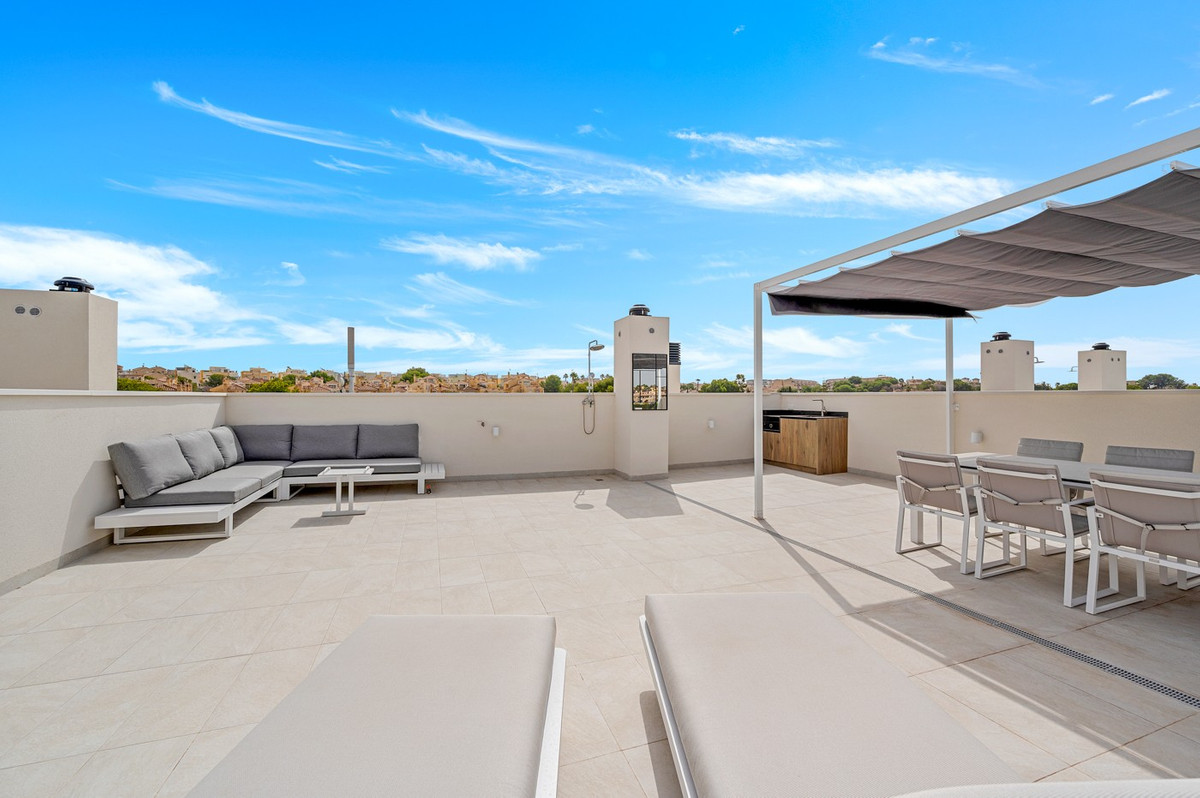 For sale - 2 Bedroom 2 Bathroom Apartment - Ground Floor Apartment in Orihuela - Los Altos  - Alicante