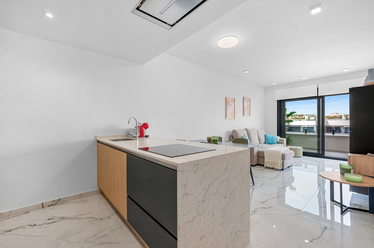 For sale - 2 Bedroom 2 Bathroom Apartment - Ground Floor Apartment in Orihuela - Los Altos  - Alicante