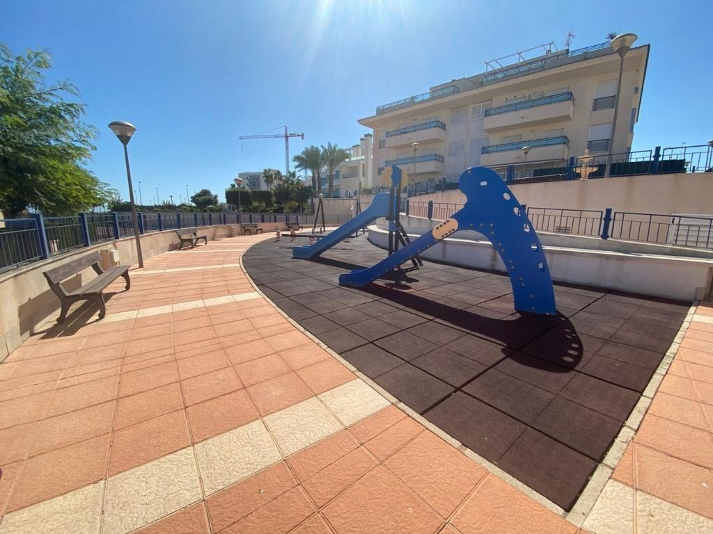 For sale - 2 Bedroom 1 Bathroom Apartment - Ground Floor Apartment in Orihuela - Mil Palmeras  - Alicante
