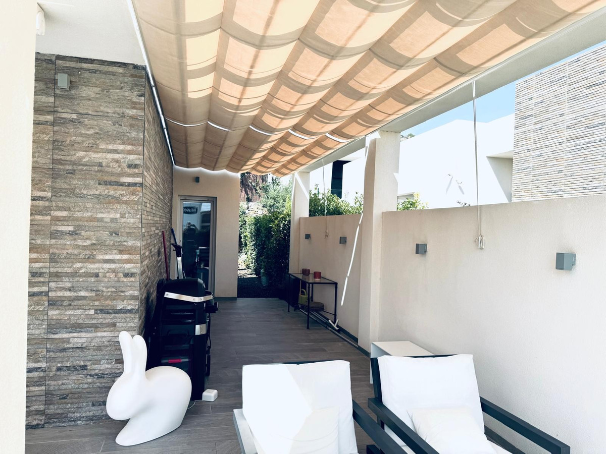 For sale - 2 Bedroom 2 Bathroom House - Detached Villa in Algorfa - La Finca Golf  - Alicante