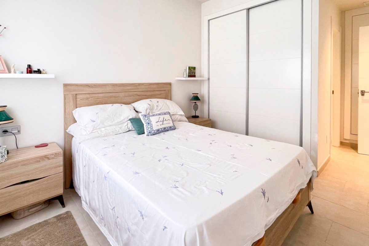 For sale - 2 Bedroom 2 Bathroom House - Detached Villa in Rojales - Rojales Centro  - Alicante