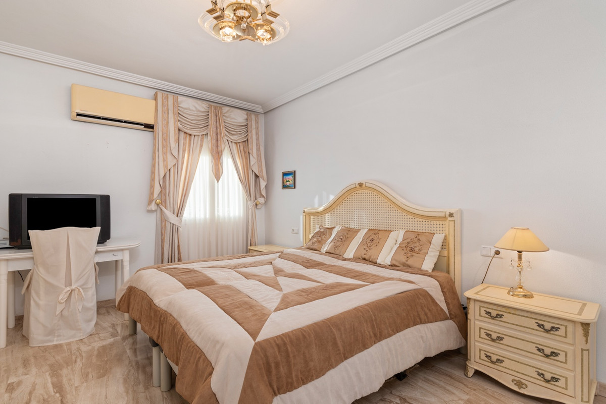 For sale - 5 Bedroom 3 Bathroom House - Townhouse in Rojales - Dona Pepa  - Alicante