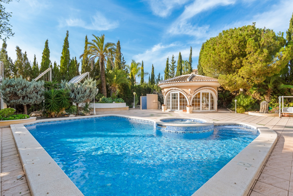 For sale - 5 Bedroom 3 Bathroom House - Townhouse in Rojales - Dona Pepa  - Alicante