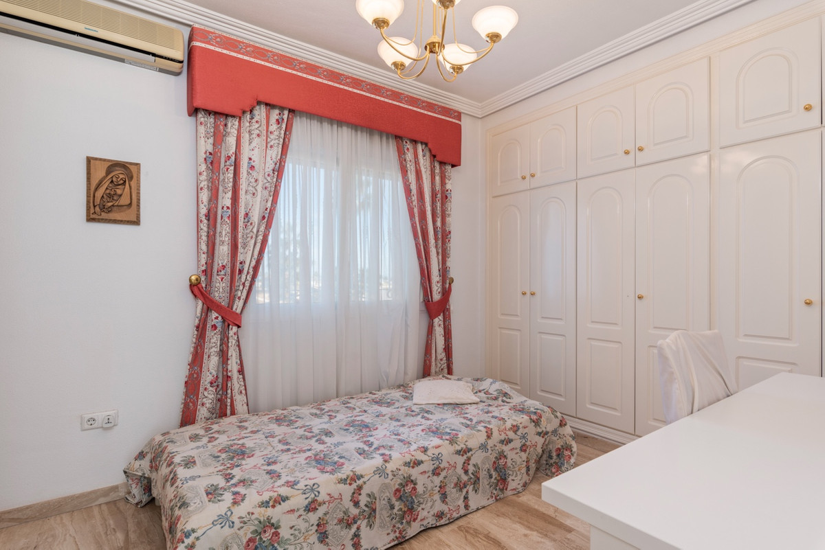 For sale - 5 Bedroom 3 Bathroom House - Townhouse in Rojales - Dona Pepa  - Alicante