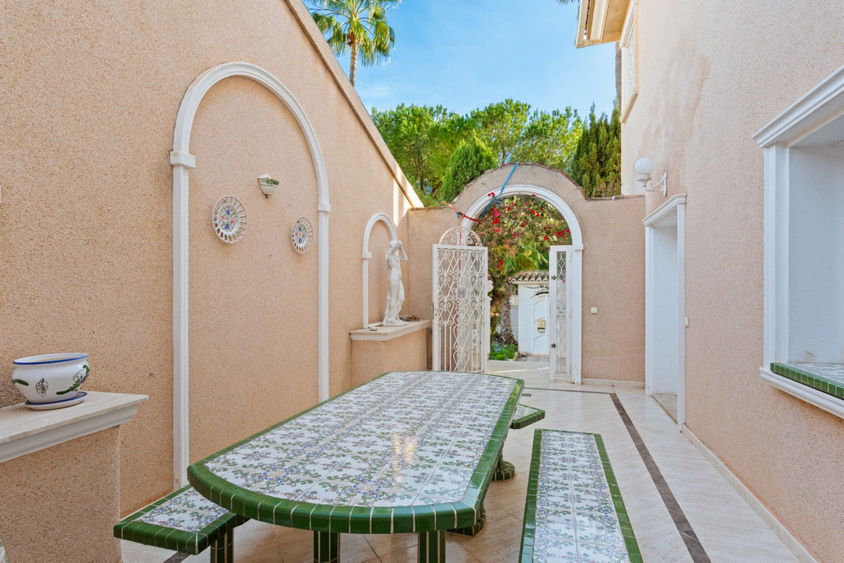 For sale - 5 Bedroom 3 Bathroom House - Townhouse in Rojales - Dona Pepa  - Alicante