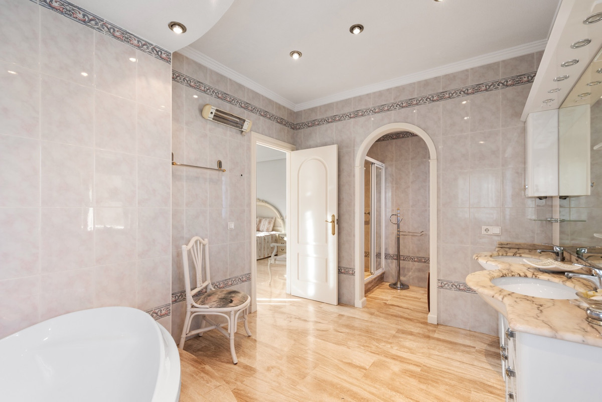 For sale - 5 Bedroom 3 Bathroom House - Townhouse in Rojales - Dona Pepa  - Alicante