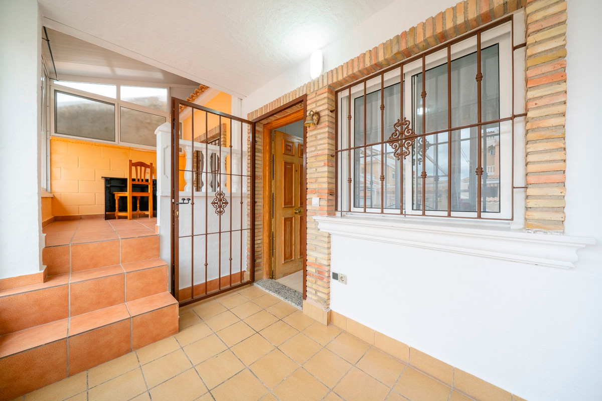 For sale - 2 Bedroom 2 Bathroom House - Townhouse in Rojales - Ciudad Quesada  - Alicante