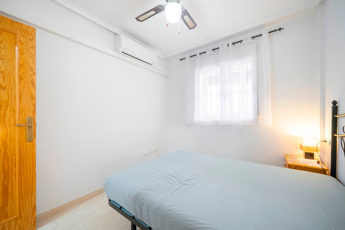 For sale - 2 Bedroom 2 Bathroom House - Townhouse in Rojales - Ciudad Quesada  - Alicante