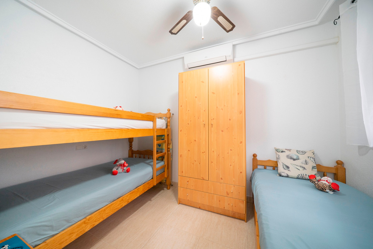 For sale - 2 Bedroom 2 Bathroom House - Townhouse in Rojales - Ciudad Quesada  - Alicante