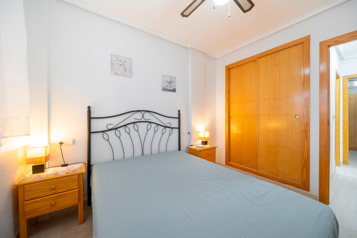 For sale - 2 Bedroom 2 Bathroom House - Townhouse in Rojales - Ciudad Quesada  - Alicante