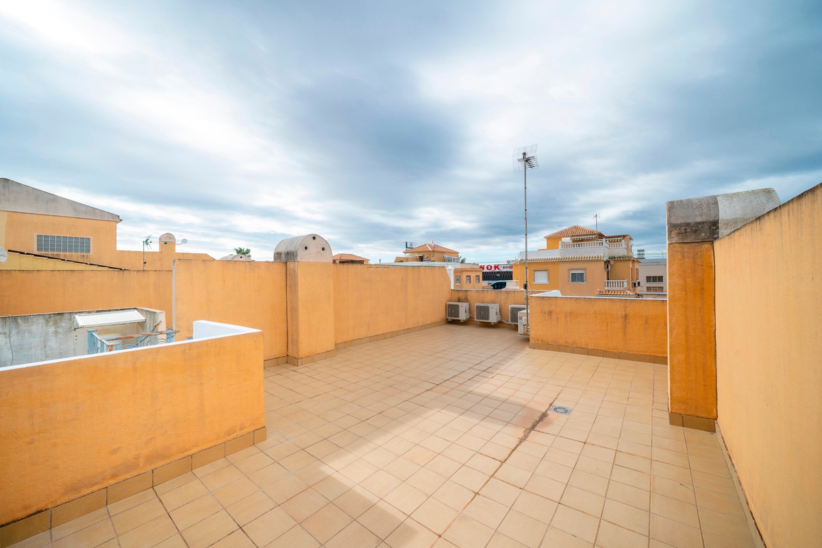 For sale - 2 Bedroom 2 Bathroom House - Townhouse in Rojales - Ciudad Quesada  - Alicante