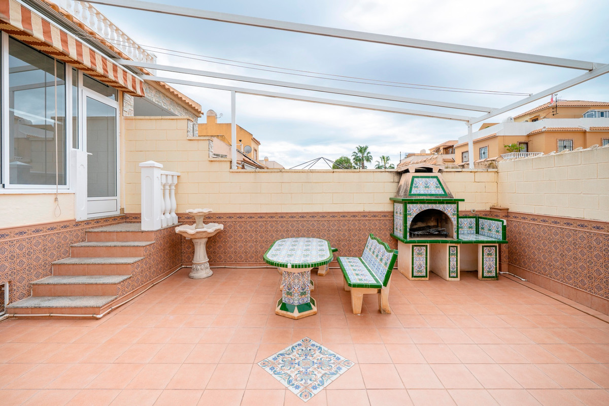 For sale - 2 Bedroom 2 Bathroom House - Townhouse in Rojales - Ciudad Quesada  - Alicante