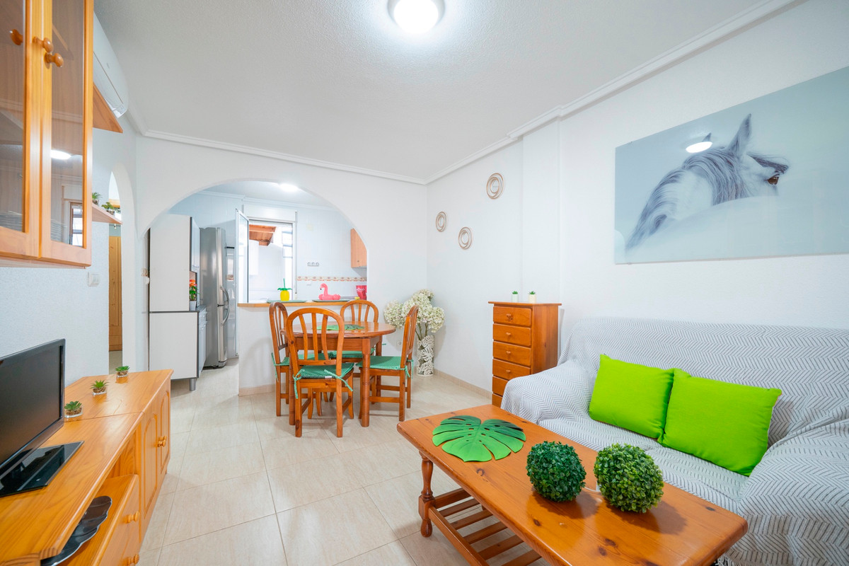 For sale - 2 Bedroom 2 Bathroom House - Townhouse in Rojales - Ciudad Quesada  - Alicante