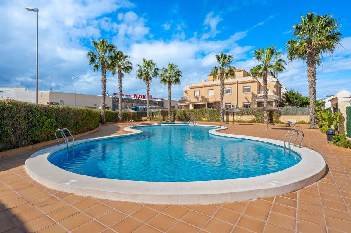 For sale - 5 Bedroom 3 Bathroom Apartment - Duplex in Rojales - Ciudad Quesada  - Alicante