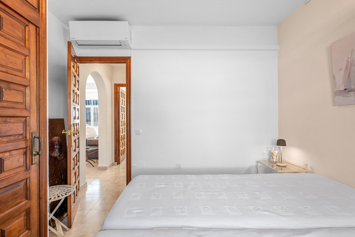 For sale - 3 Bedroom 2 Bathroom House - Detached Villa in Rojales - Rojales Centro  - Alicante