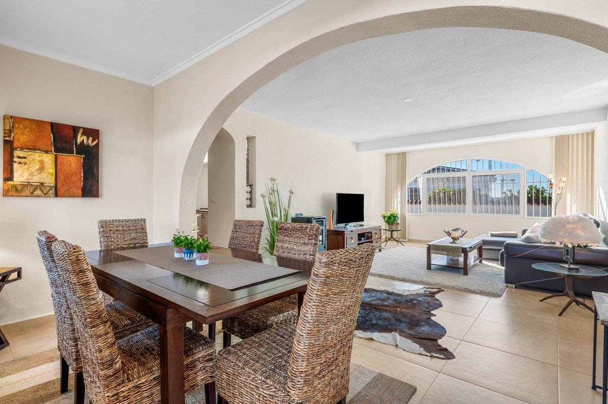 For sale - 3 Bedroom 2 Bathroom House - Detached Villa in Rojales - Rojales Centro  - Alicante