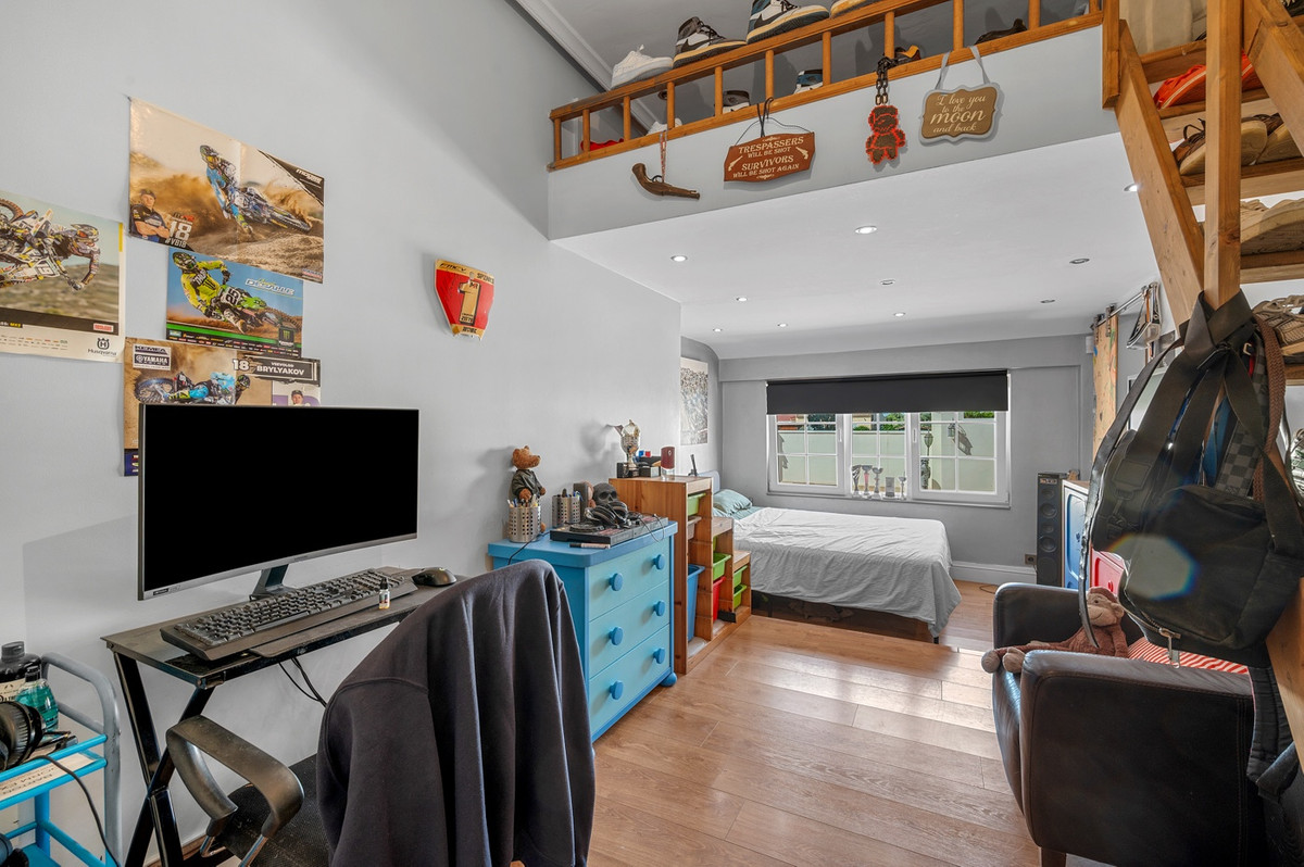 For sale - 6 Bedroom 3 Bathroom House - Finca - Cortijo in Almoradi - Almoradi Centro  - Alicante