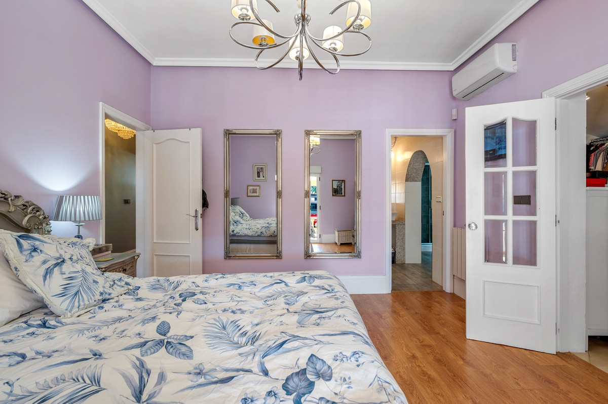For sale - 6 Bedroom 3 Bathroom House - Finca - Cortijo in Almoradi - Almoradi Centro  - Alicante