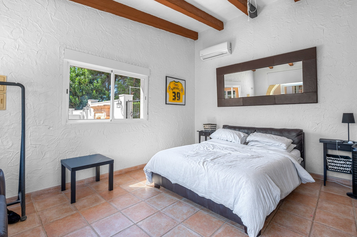 For sale - 6 Bedroom 3 Bathroom House - Finca - Cortijo in Almoradi - Almoradi Centro  - Alicante
