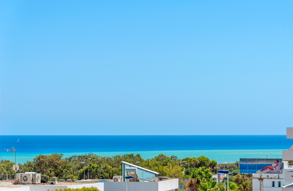 For sale - 4 Bedroom 3 Bathroom House - Detached Villa in Guardamar del Segura - Guardamar del Segura Centro  - Alicante