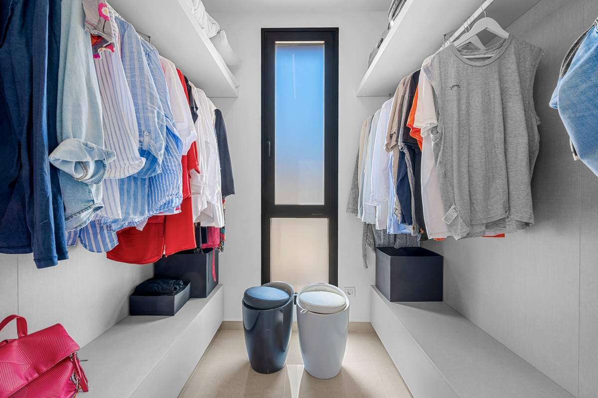 For sale - 4 Bedroom 3 Bathroom House - Detached Villa in Guardamar del Segura - Guardamar del Segura Centro  - Alicante