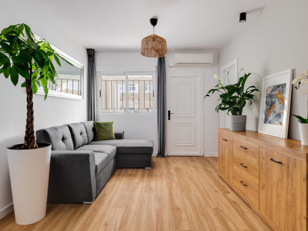 3 Bedroom 2 Bathroom House - Townhouse in Orihuela