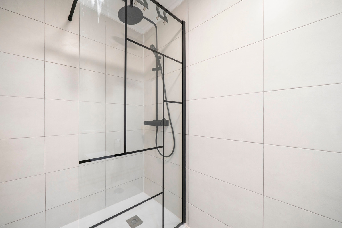 For sale - 2 Bedroom 2 Bathroom Apartment - Middle Floor Apartment in Orihuela - Punta Prima  - Alicante